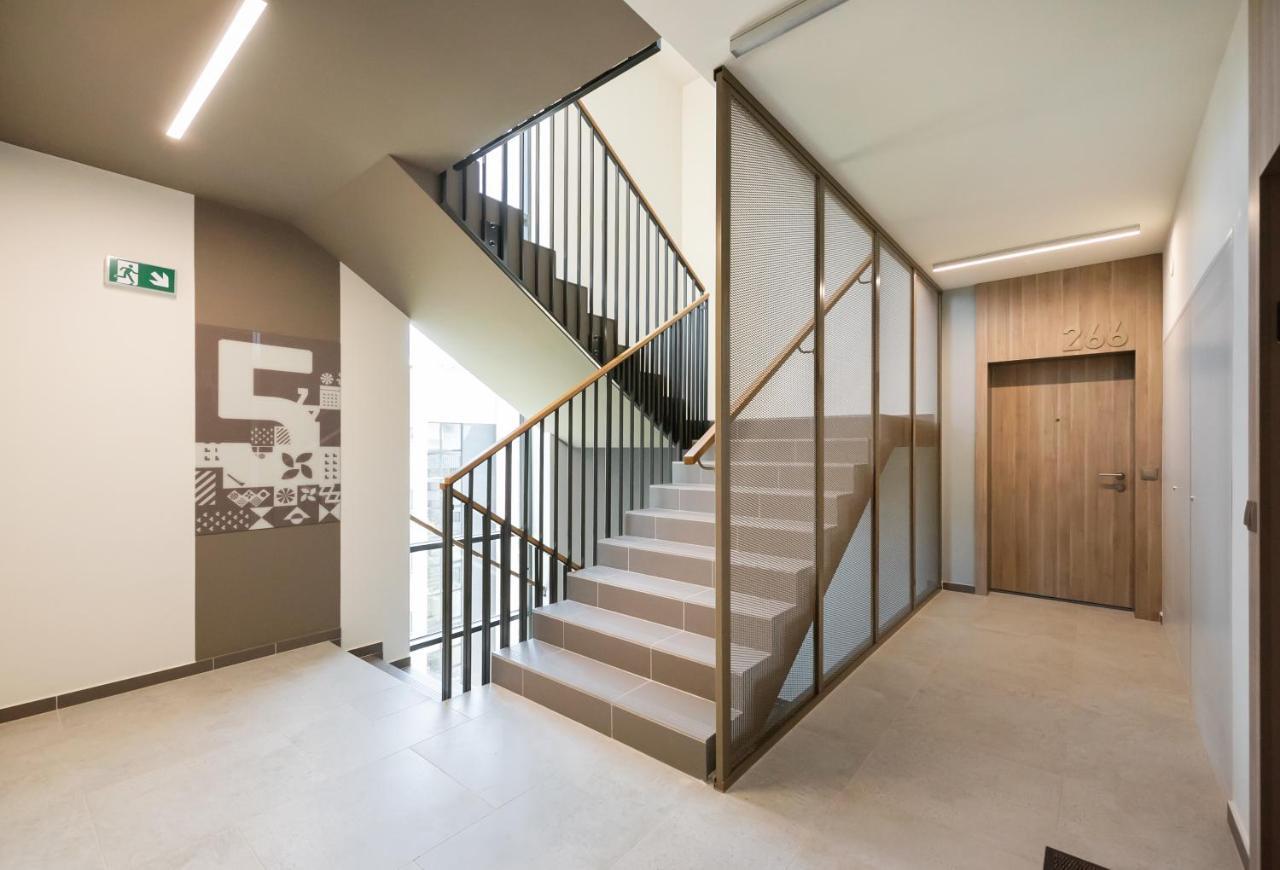 Wola Skwer Happy Apartment Varşova Dış mekan fotoğraf