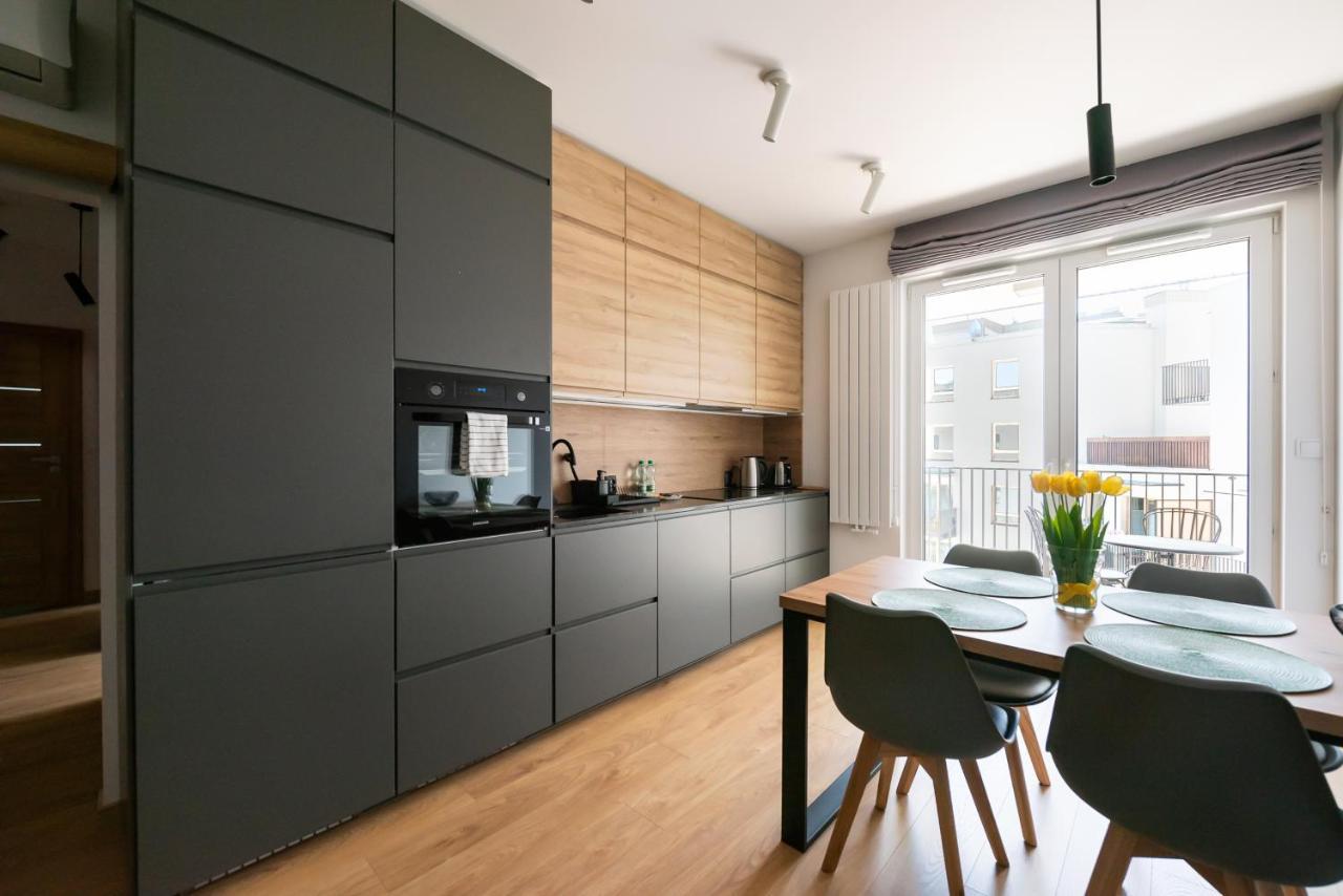 Wola Skwer Happy Apartment Varşova Dış mekan fotoğraf