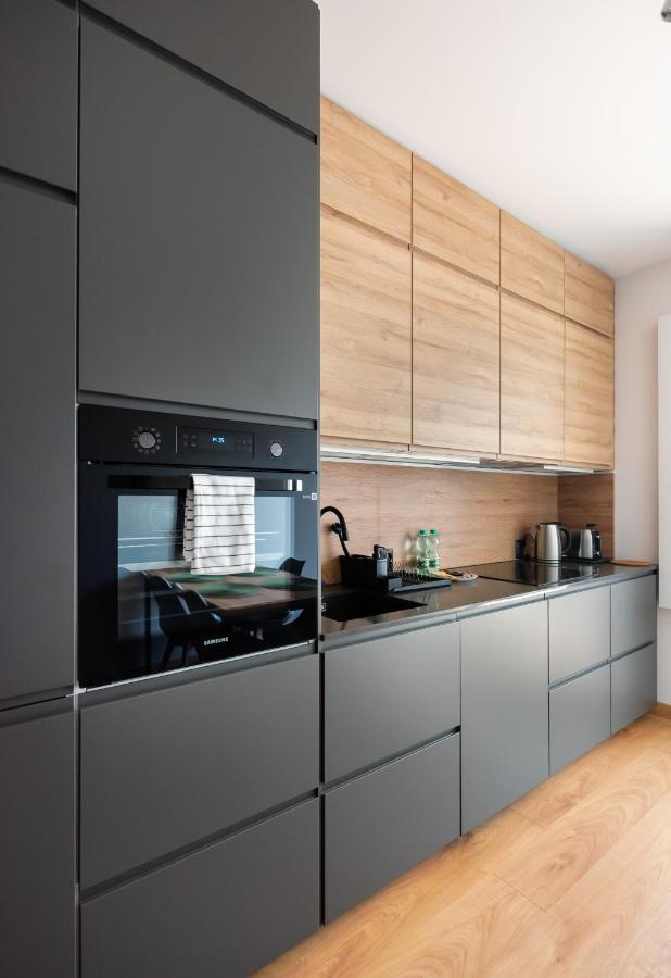 Wola Skwer Happy Apartment Varşova Dış mekan fotoğraf